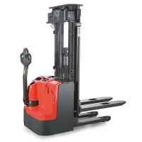 Mât triplex